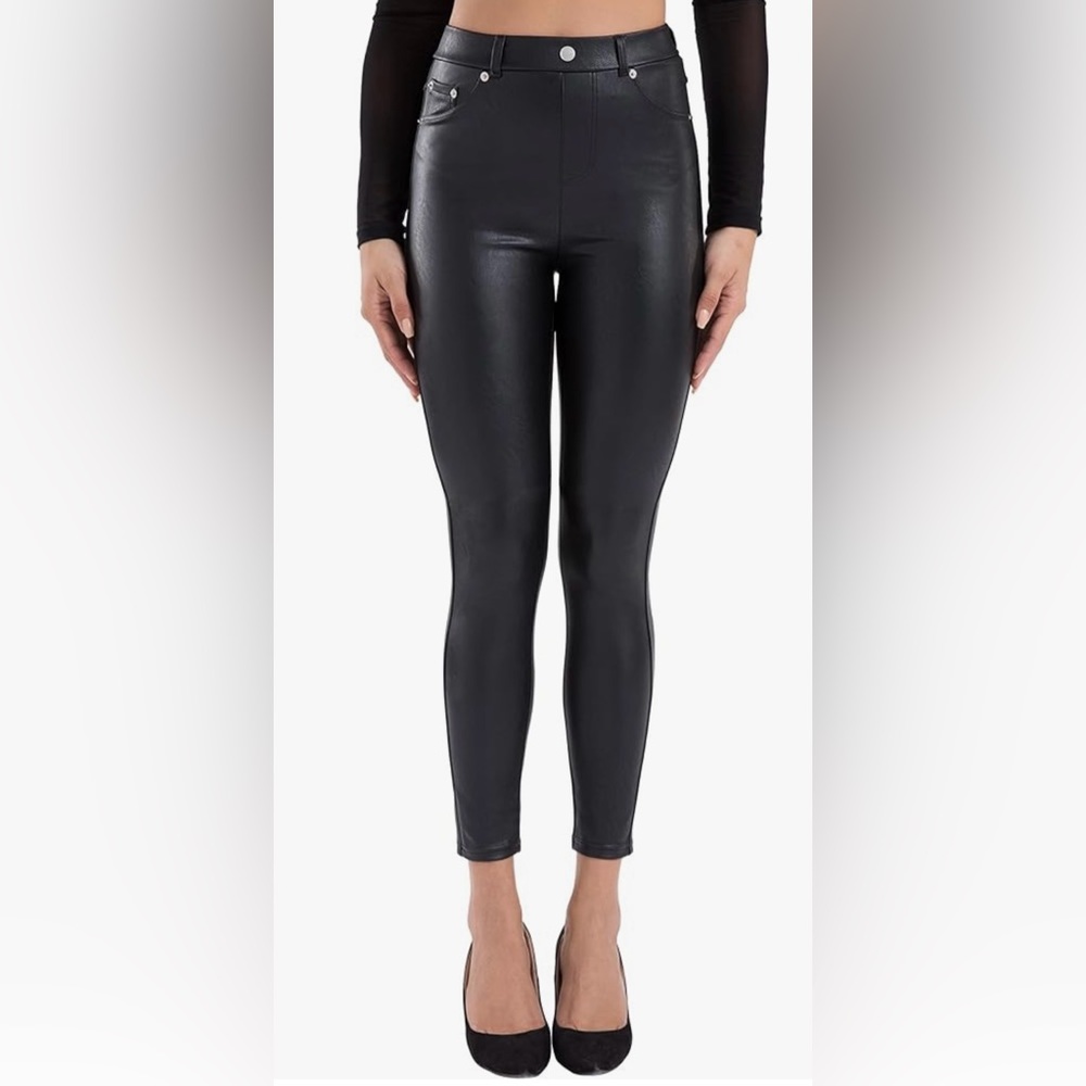 Faux leather high waisted leather leggings with pockets